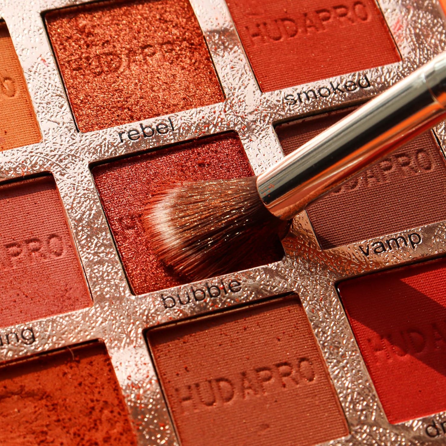 BEAKEY Makeup Brushes Set, Professional Foundation Eyeshadow Concealer Blush Powder Bronzer Applicator, 2 Blender Sponge with Beauty Paper Case, Valentines Day Gifts for Her